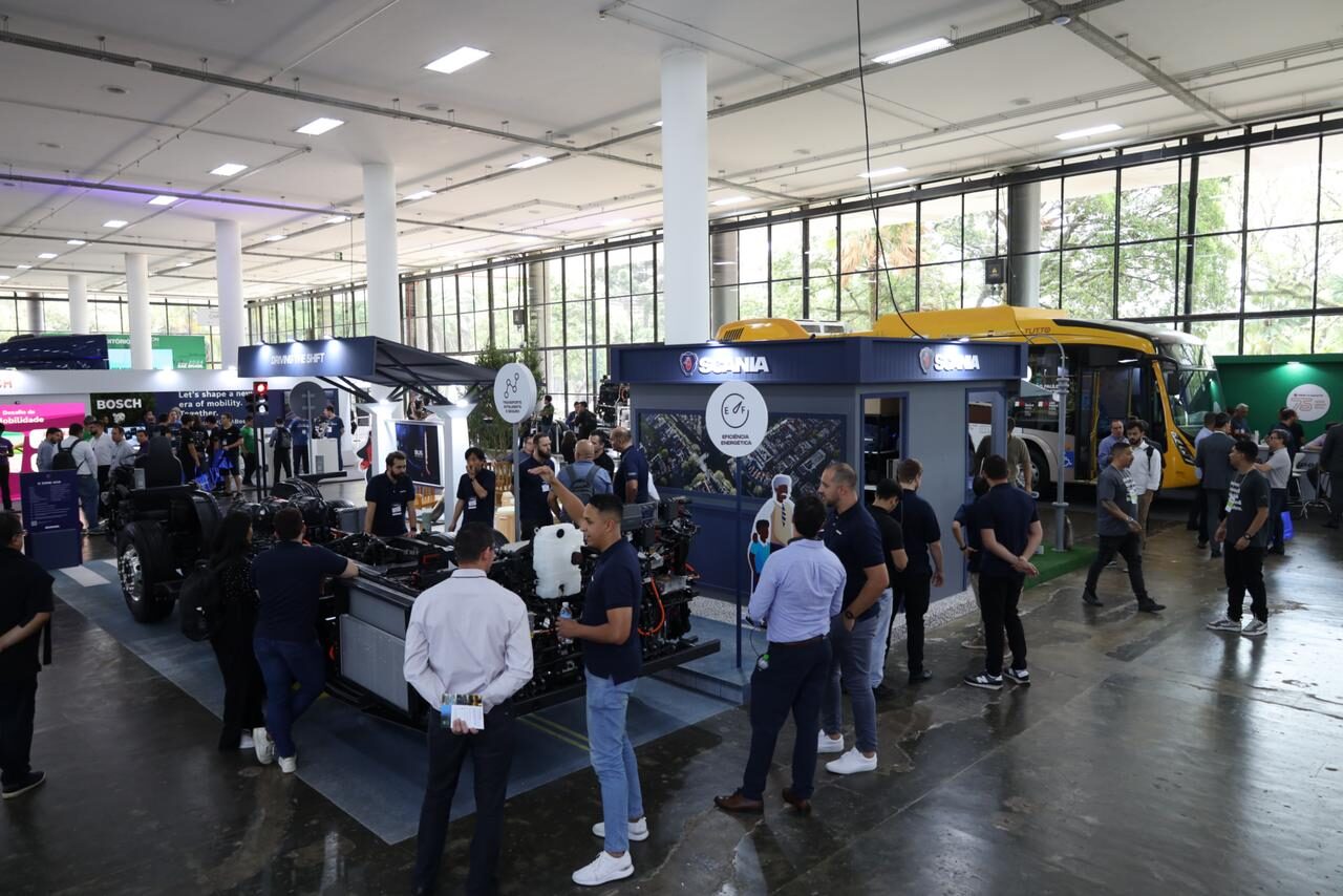 Debates sobre o futuro da indústria e da mobilidade sustentável marcam encerramento do Congresso SAE BRASIL 2024 